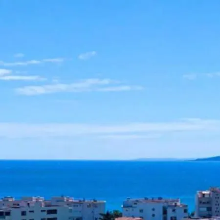 Penthouse 100m2 Avec 2 Et Terrasse 80m2