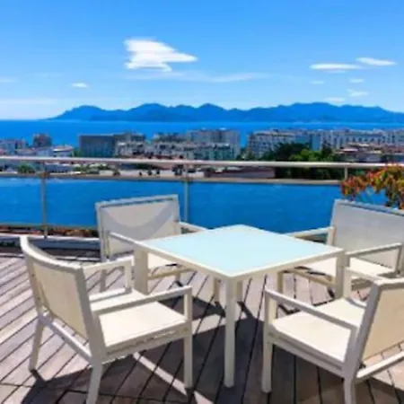 Penthouse 100m2 Avec 2 Et Terrasse 80m2 Apartment Cannes