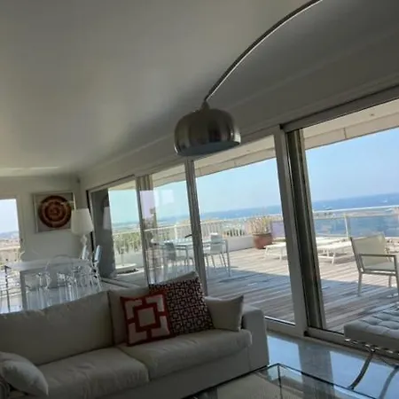 Penthouse 100m2 Avec 2 Et Terrasse 80m2 Apartment