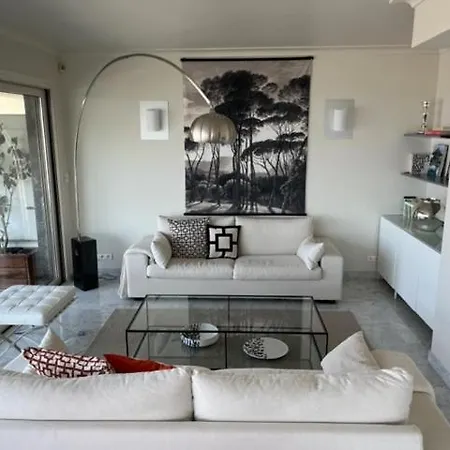 Apartment Penthouse 100m2 Avec 2 Et Terrasse 80m2 *