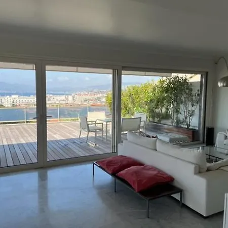 Penthouse 100m2 Avec 2 Et Terrasse 80m2 Apartment Cannes